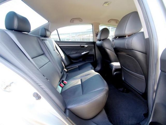 Honda  Civic  第18張相片