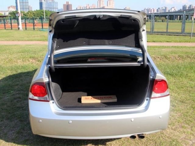 Honda  Civic  第20張相片