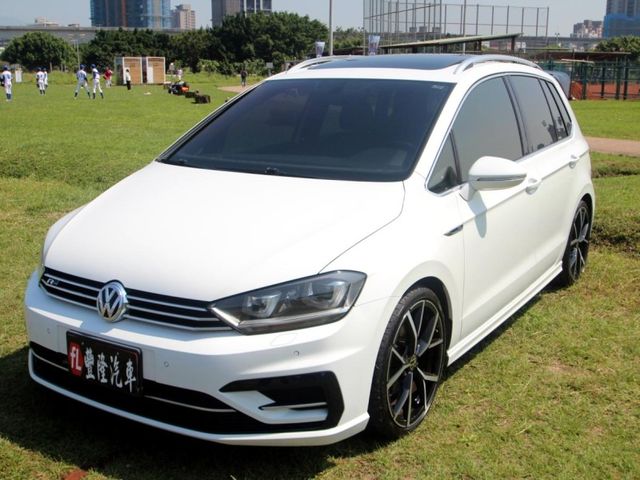 Volkswagen 福斯  Golf  第1張相片