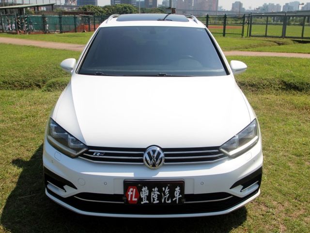Volkswagen 福斯  Golf  第5張相片