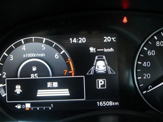 Nissan  Kicks  第12張相片