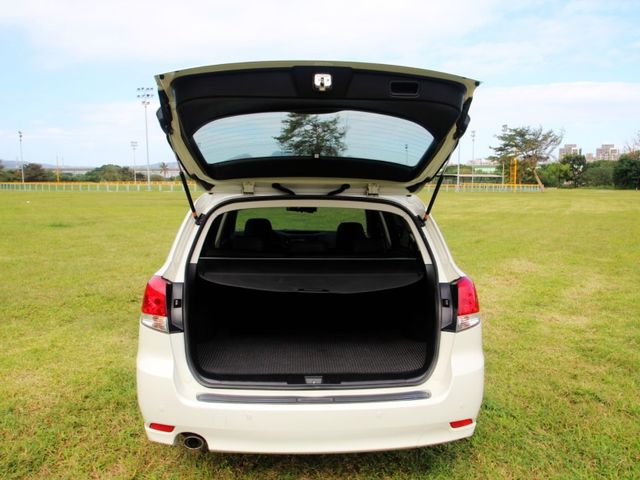 Subaru  Legacy  第19張相片