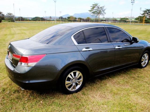 Honda  Accord  第10張相片