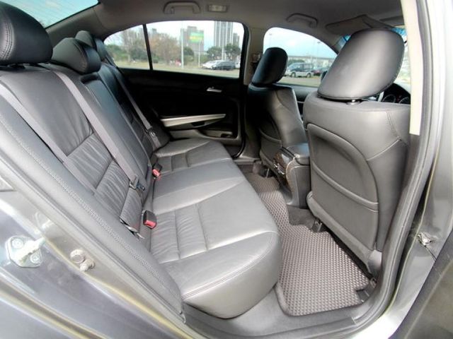 Honda  Accord  第18張相片