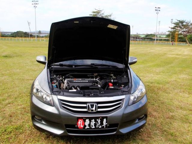 Honda  Accord  第20張相片