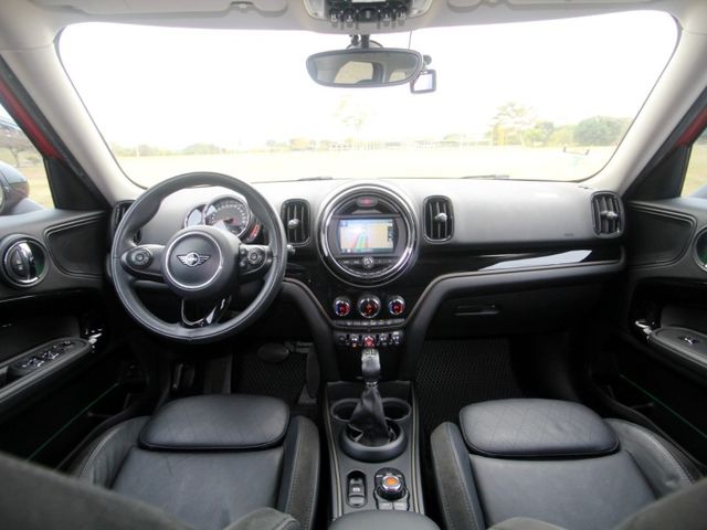MINI  Countryman  第11張相片