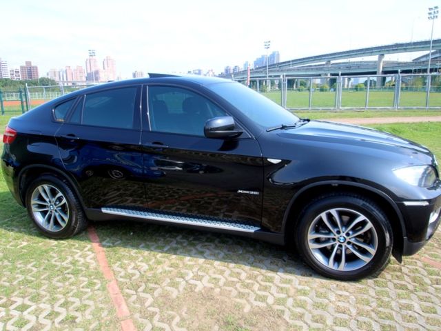 BMW/ 寶馬  X6 SERIES  第3張相片