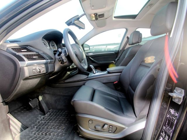 BMW/ 寶馬  X6 SERIES  第15張相片