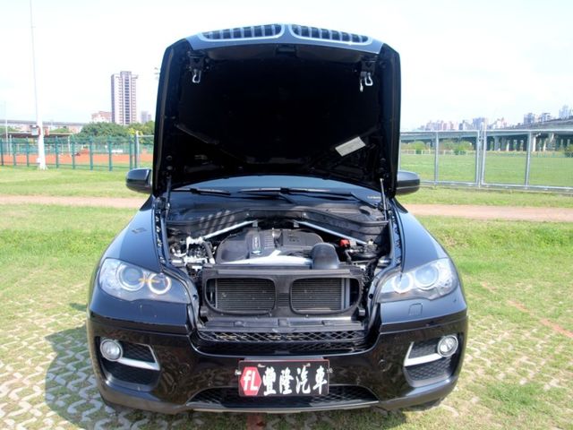 BMW/ 寶馬  X6 SERIES  第19張相片