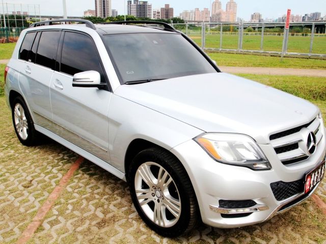 Mercedes-Benz/賓士   GLK-CLASS  GLK350  第3張相片