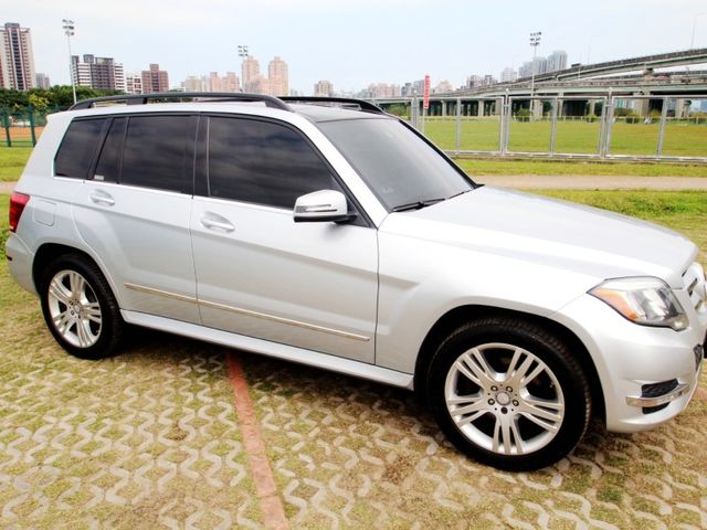 Mercedes-Benz/賓士   GLK-CLASS  GLK350  第4張相片