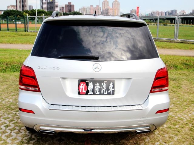 Mercedes-Benz/賓士   GLK-CLASS  GLK350  第5張相片