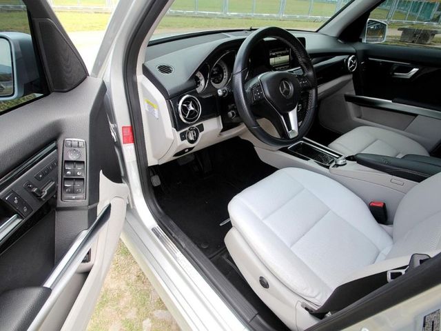 Mercedes-Benz/賓士   GLK-CLASS  GLK350  第14張相片