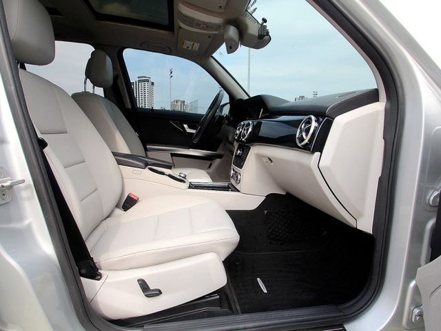 Mercedes-Benz/賓士   GLK-CLASS  GLK350  第17張相片