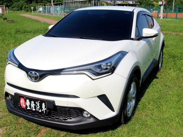Toyota  C-HR  第1張相片