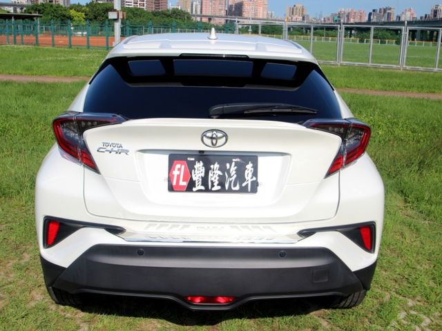 Toyota  C-HR  第8張相片