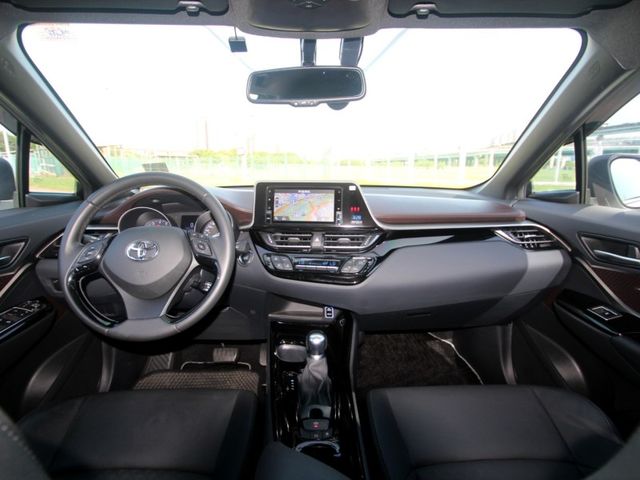 Toyota  C-HR  第11張相片