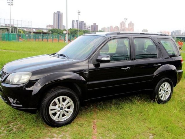 Ford/福特  Escape {代步首選}12年ESCAPE2.3灰~豐隆嚴選0頭款低月付  第2張相片