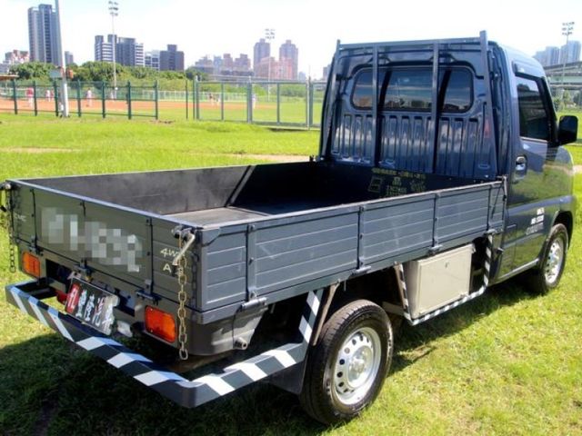 Mitsubishi  Veryca (原漆 才跑4千}24年 A190藍 4WD~豐隆嚴選0頭款低月付專  第9張相片