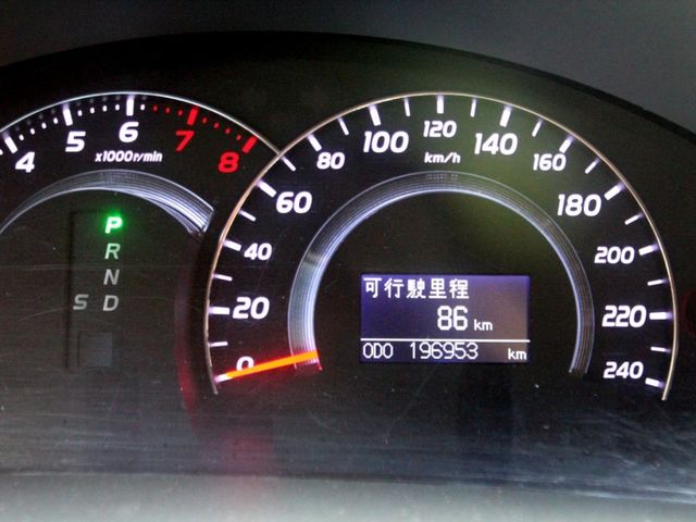 Toyota  Camry {跑19萬 原鈑件}10年式CAMRY2.4G銀~豐隆嚴選0頭款低月付專  第13張相片