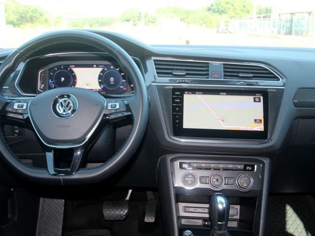Volkswagen 福斯  Tiguan {原廠保養 狀況佳}19年TIGUAN 330銀~豐隆嚴選0頭款低月付  第14張相片