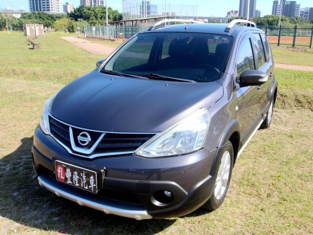 Nissan  Livina {跑10萬 內外新}14年LIVINA1.6灰~豐隆嚴選0頭款低月付  第1張相片