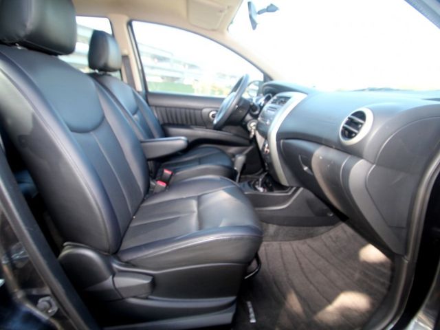 Nissan  Livina {跑10萬 內外新}14年LIVINA1.6灰~豐隆嚴選0頭款低月付  第16張相片