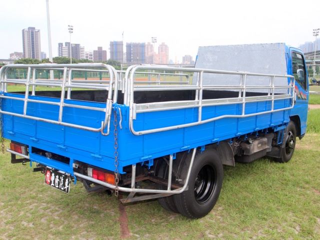 Mitsubishi  Canter {11.5呎 跑28萬}10年式CANTER3.0藍~豐隆嚴選0頭款低月付  第11張相片