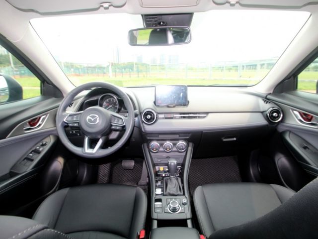 Mazda  CX-3 {跑6.4萬 ACC}19年式CX3 灰/黑~豐隆嚴選0頭款低月付  第11張相片