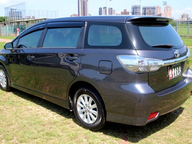 Toyota  Wish {全新變速箱 原鈑件}13年WISH2.0灰~豐隆嚴選0頭款低月付  第8張相片