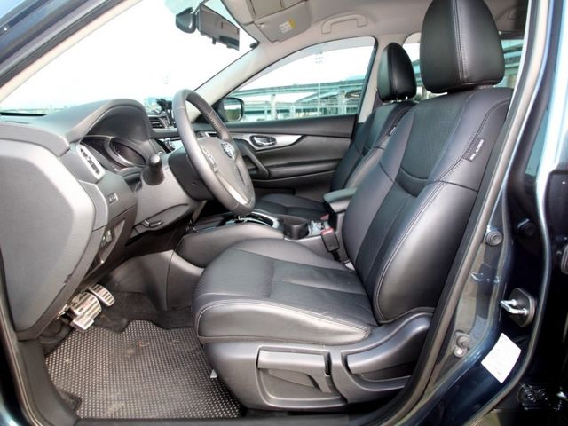 Nissan  X-Trail {原鈑件 只跑5萬}17年式 X TRAIL2.0藍~豐隆嚴選0頭款低月付專  第7張相片
