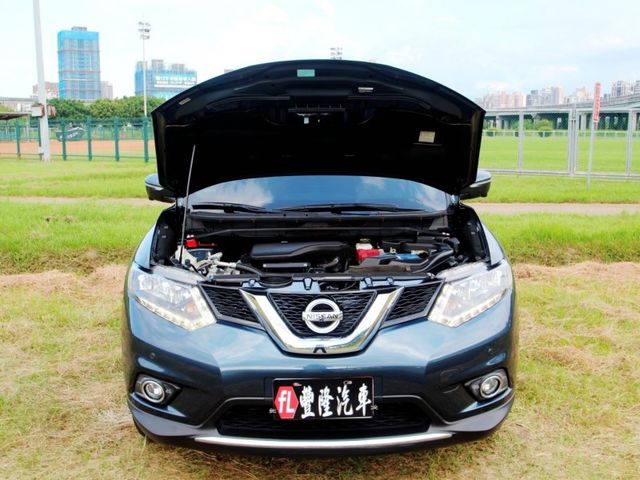 Nissan  X-Trail {原鈑件 只跑5萬}17年式 X TRAIL2.0藍~豐隆嚴選0頭款低月付專  第11張相片