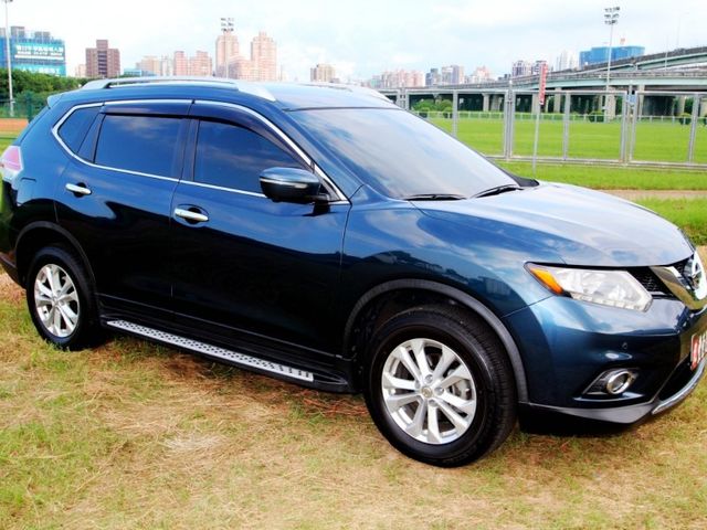 Nissan  X-Trail {原鈑件 只跑5萬}17年式 X TRAIL2.0藍~豐隆嚴選0頭款低月付專  第16張相片