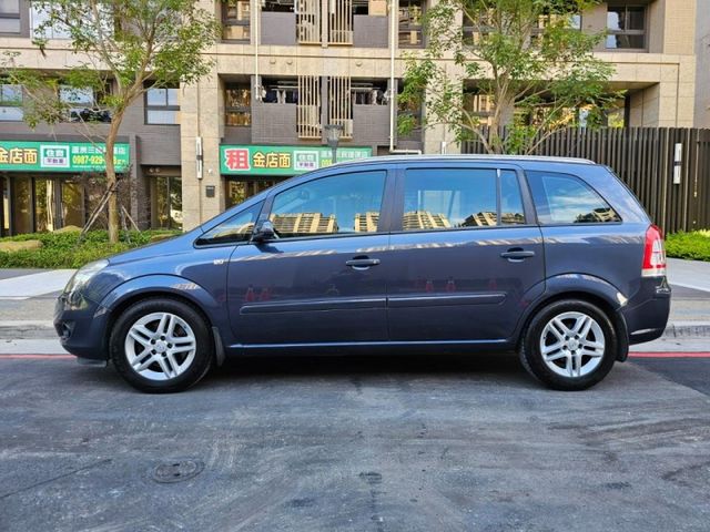 Opel  Zafira  第4張相片