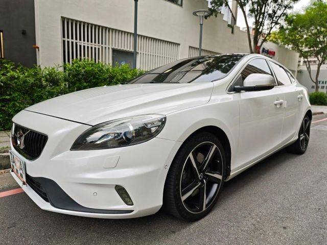 Volvo  V40  第4張相片