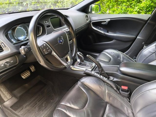 Volvo  V40  第13張相片