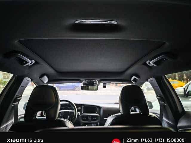 Volvo  V40  第23張相片