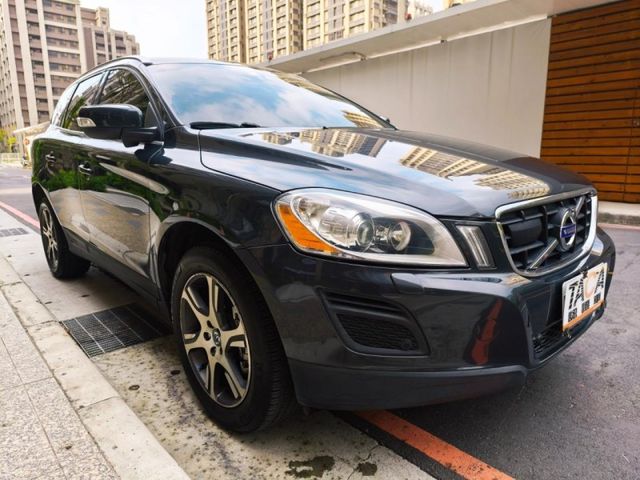 Volvo  XC60  第8張相片