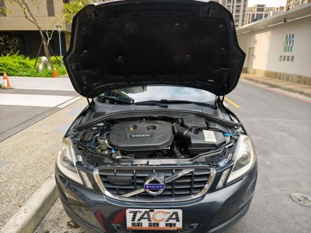 Volvo  XC60  第10張相片