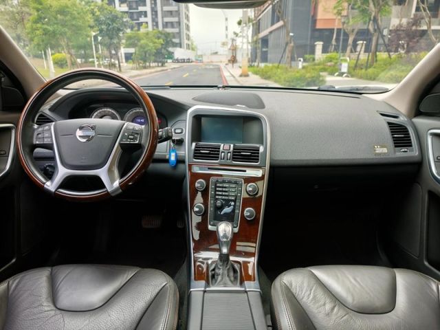 Volvo  XC60  第11張相片