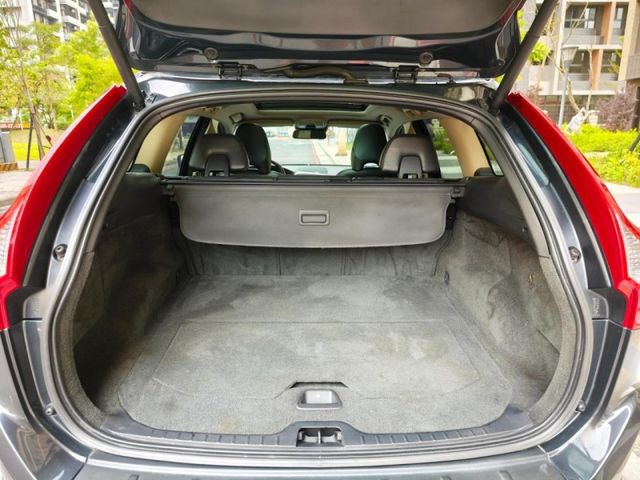Volvo  XC60  第15張相片