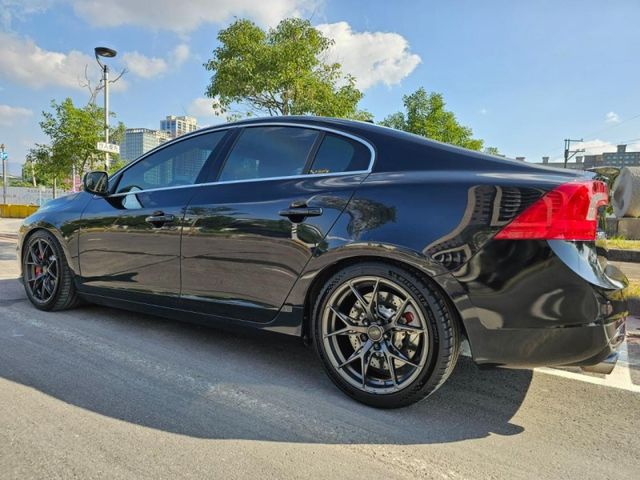 Volvo  S60  第6張相片