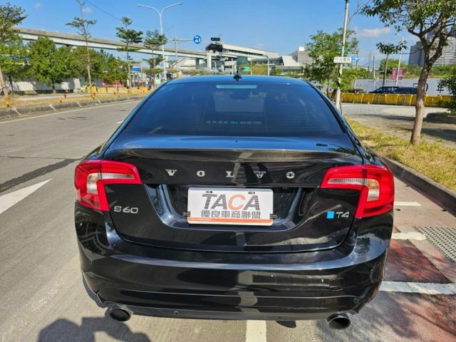 Volvo  S60  第8張相片