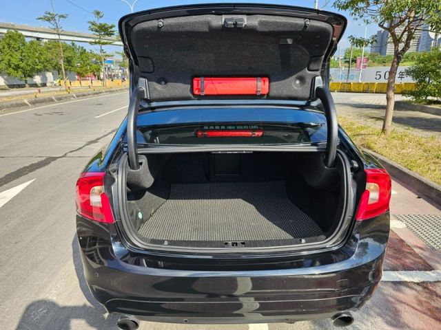 Volvo  S60  第12張相片