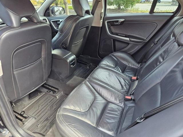 Volvo  S60  第19張相片