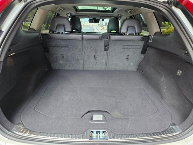 Volvo  XC60  第17張相片