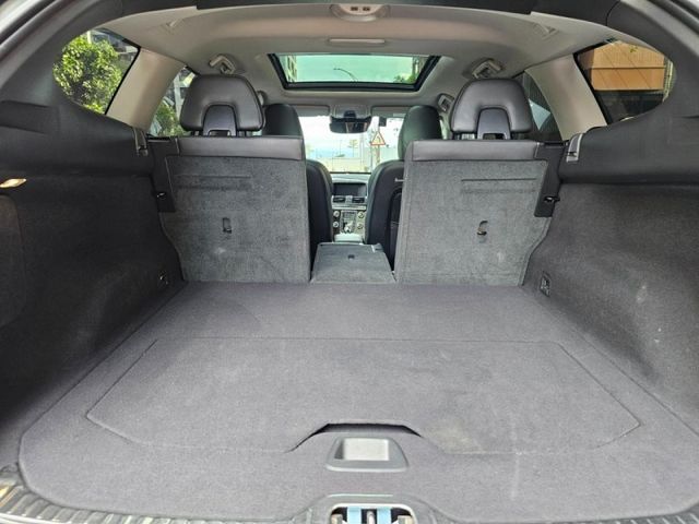 Volvo  XC60  第18張相片