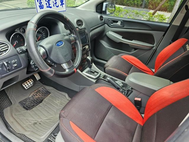 Ford/福特  Focus  第13張相片