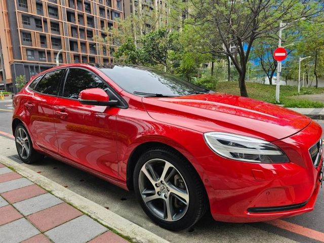 Volvo  V40  第3張相片
