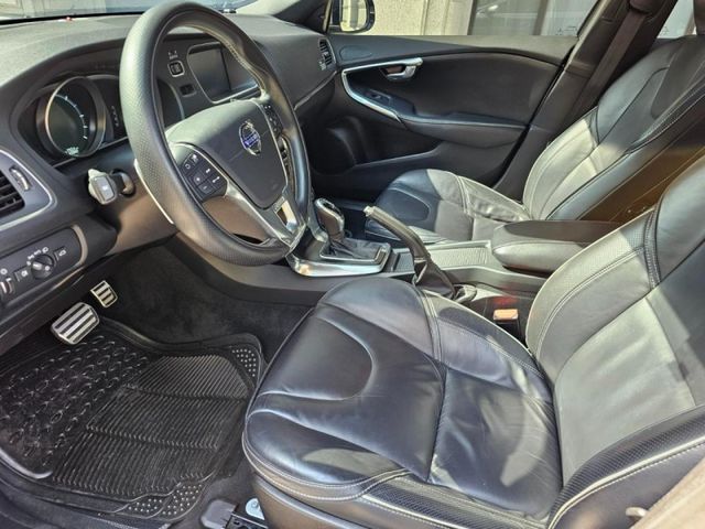 Volvo  V40  第12張相片